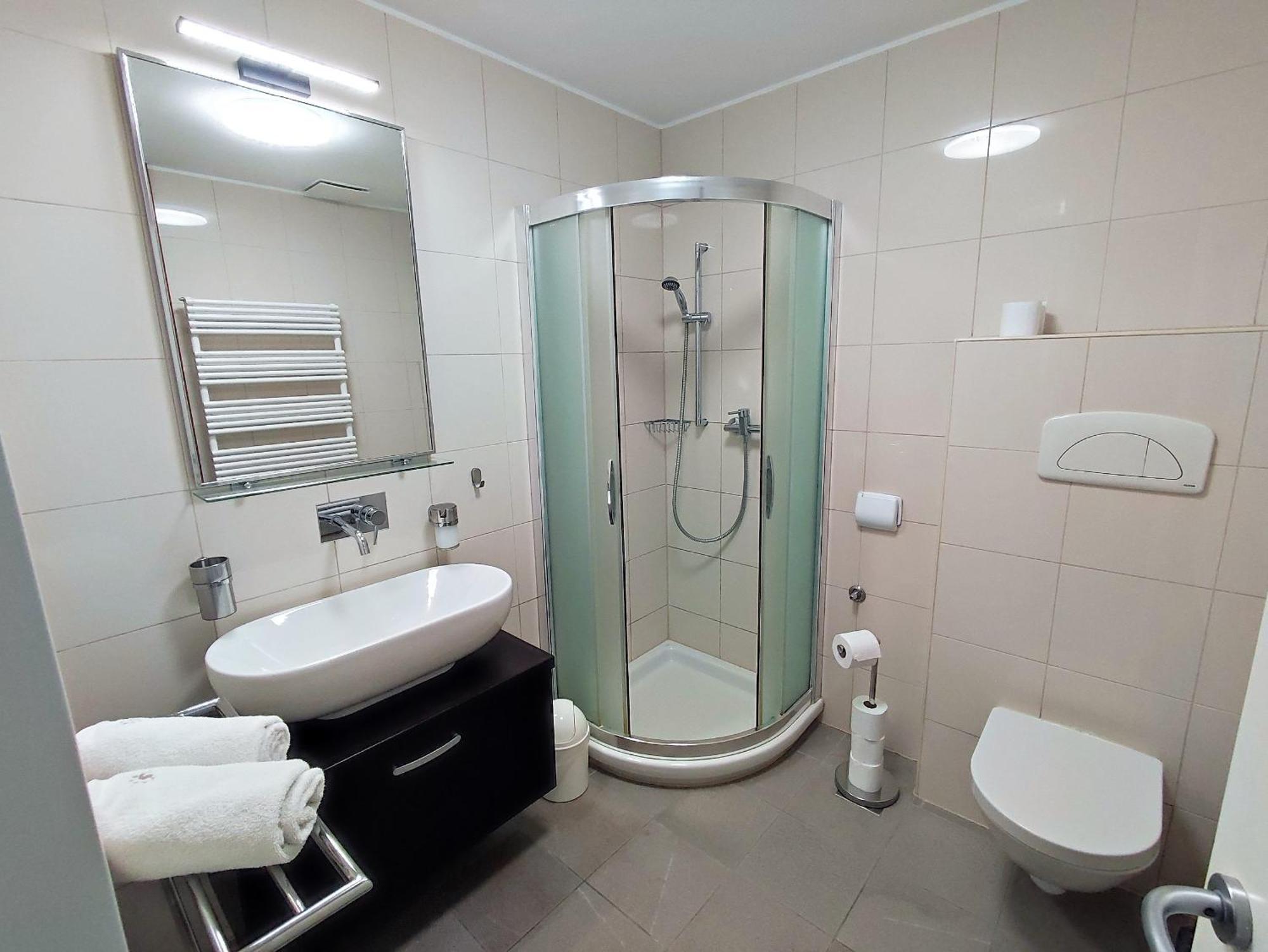 Apartma Mic ครานสกา โกรา ภายนอก รูปภาพ